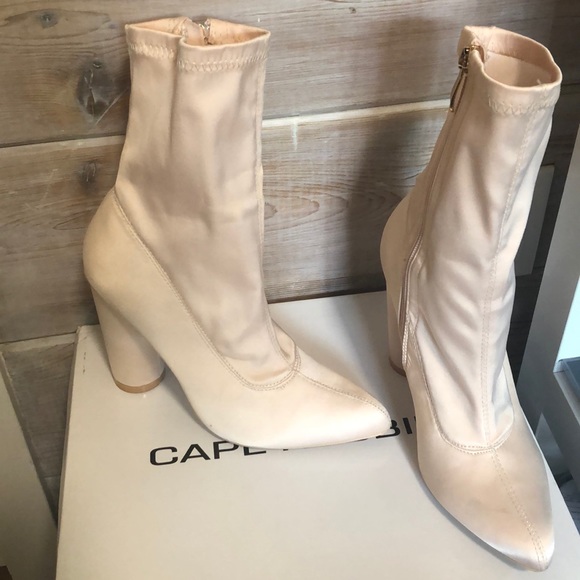 Cape Robbin nude blush sock heels - Picture 2 of 3